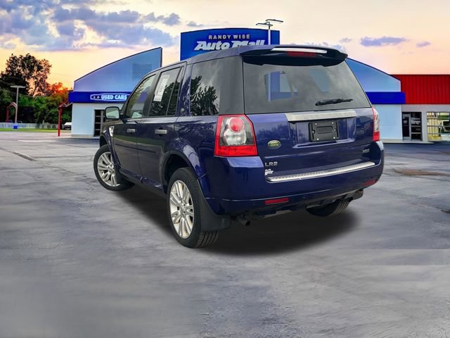 Used 2010 Land Rover LR2 HSE image 4