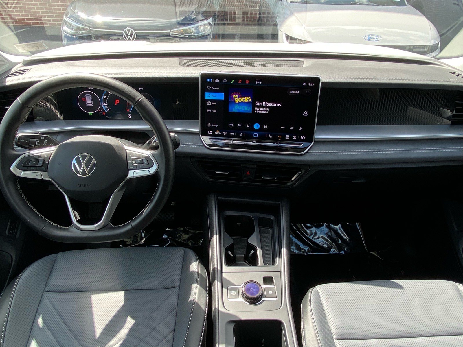 Certified 2026 Volkswagen Tiguan SE AWD/4WD image 9