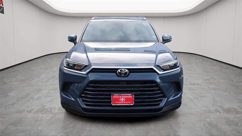 Certified 2024 Toyota Grand Highlander XLE image 7