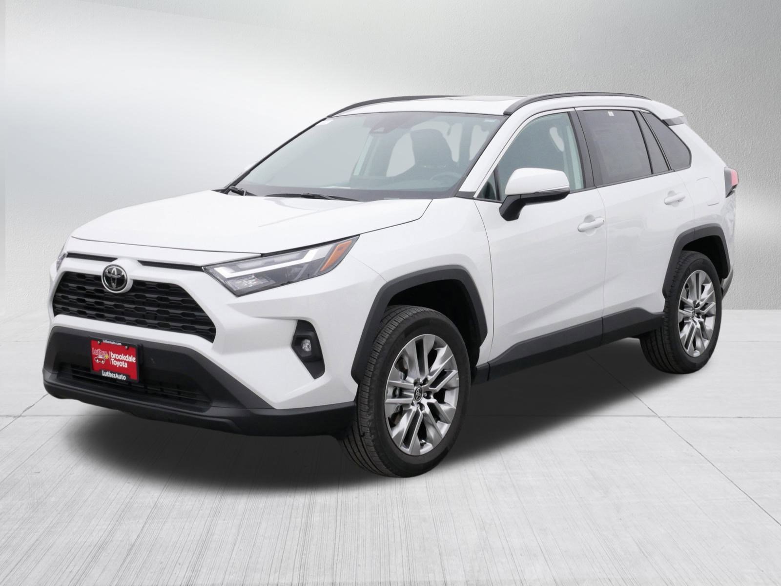 Certified 2025 Toyota RAV4 XLE Premium image 3