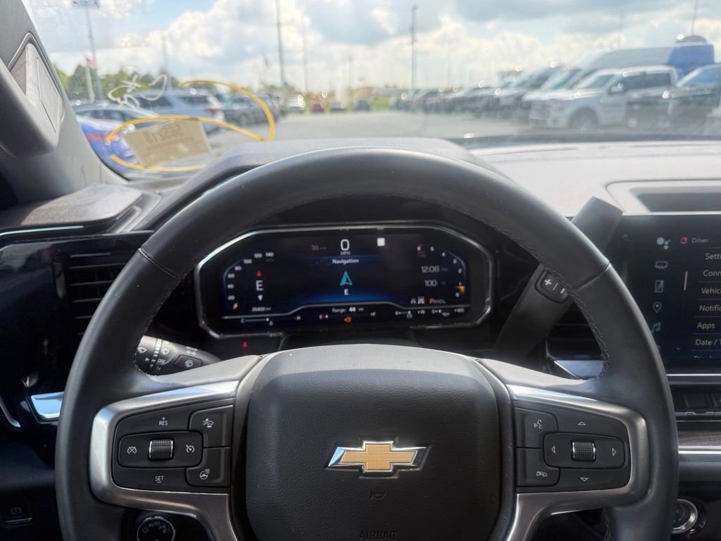 Used 2023 Chevrolet Silverado 1500 LT AWD/4WD image 24