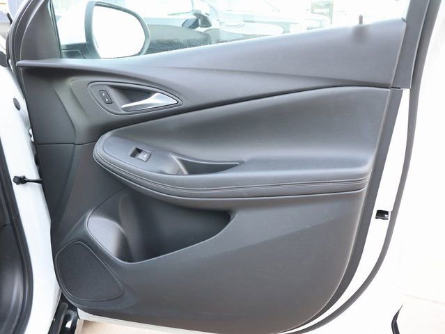 Certified 2024 Buick Encore GX Sport Touring image 11