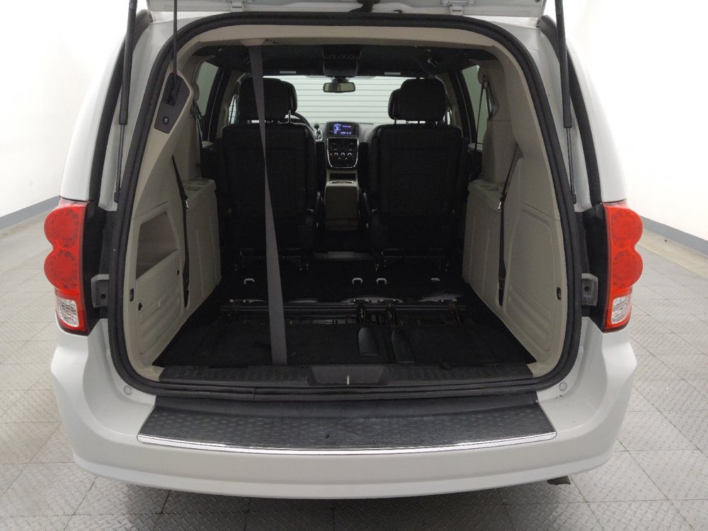 Used 2020 Dodge Grand Caravan SXT FWD image 29