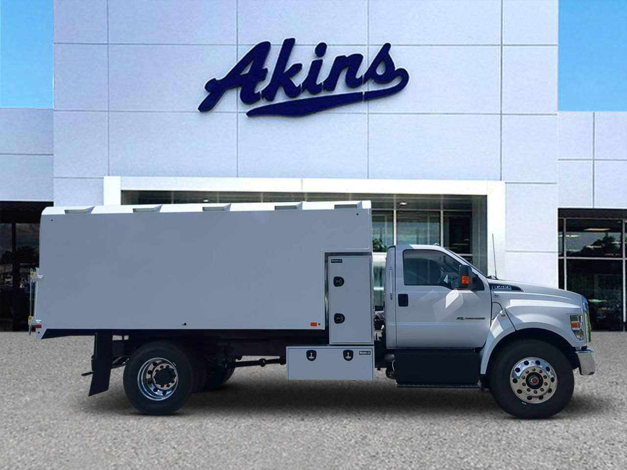 New 2026 Ford F750 2WD Regular Cab Super Duty image 1