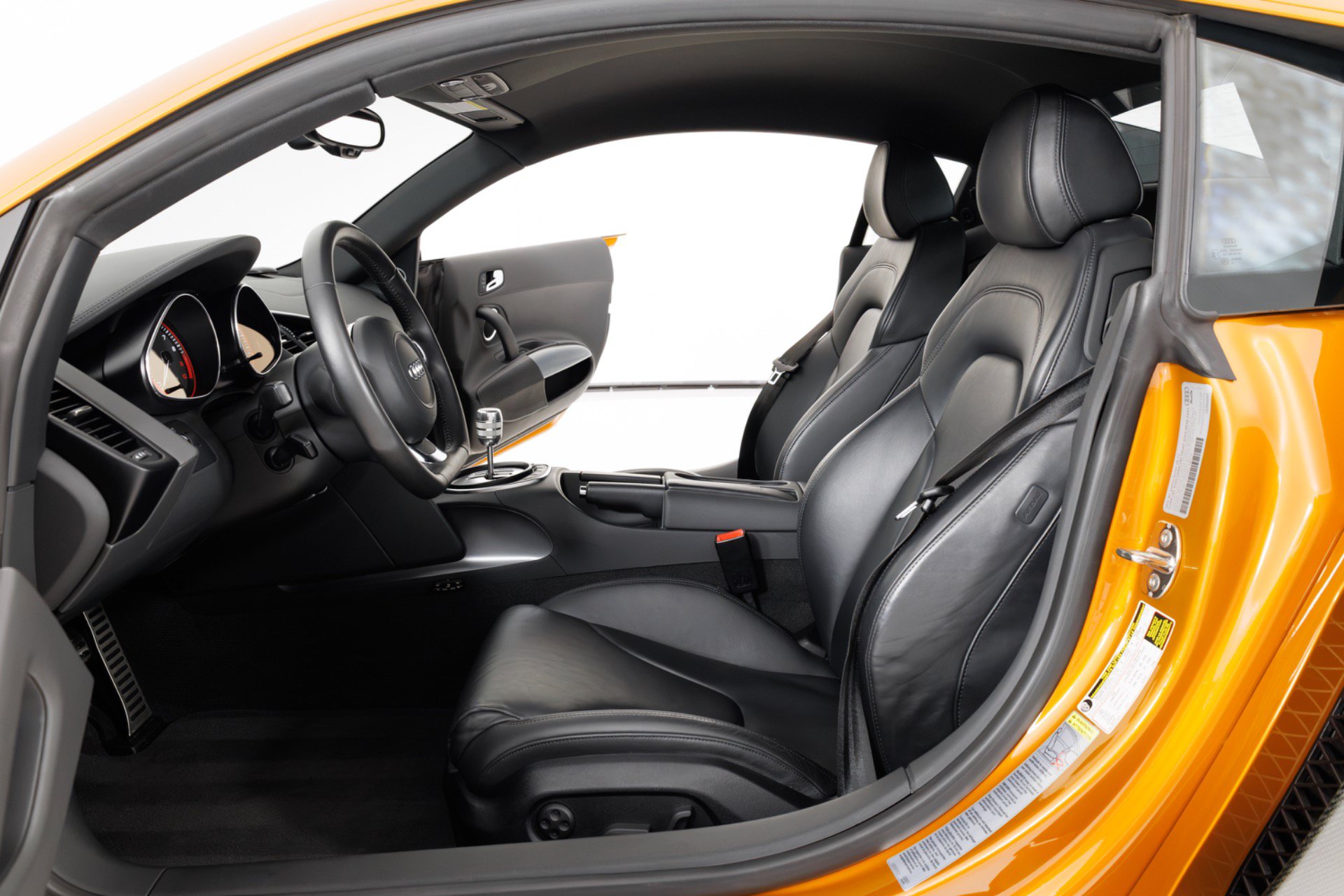 Used 2011 Audi R8 V10 AWD/4WD image 14