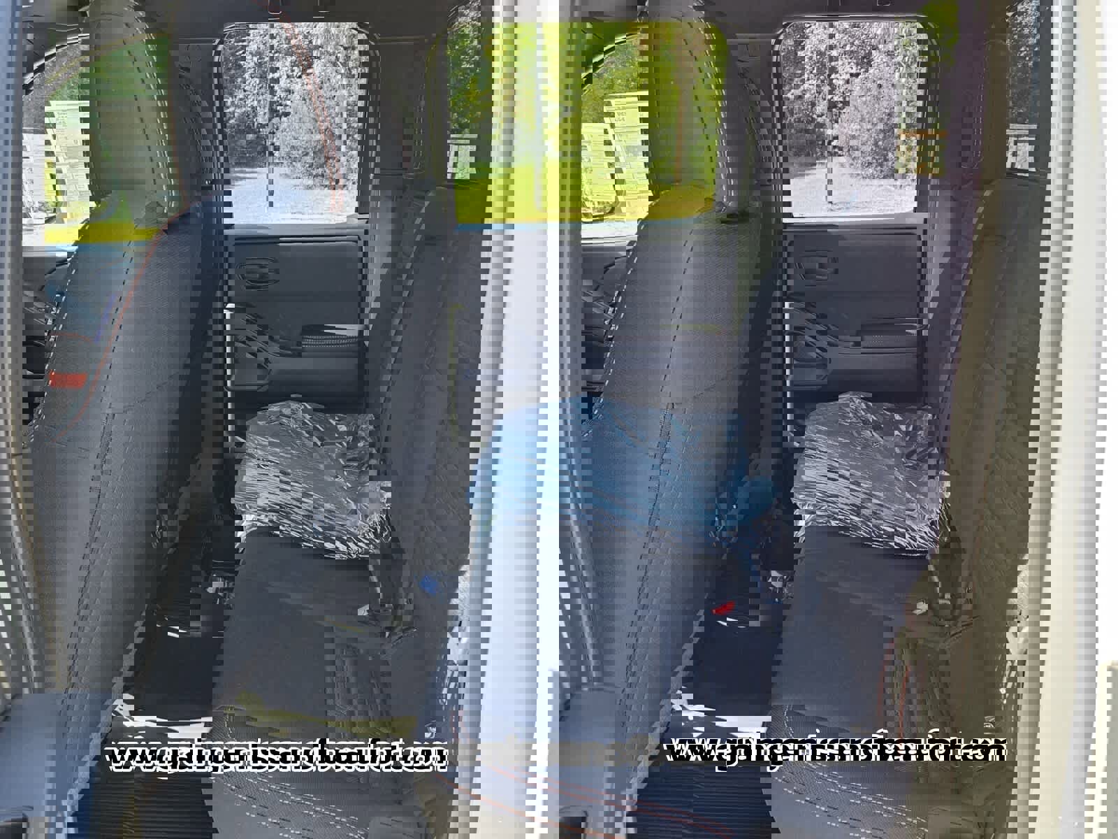 New 2026 Nissan Frontier Pro-X image 4