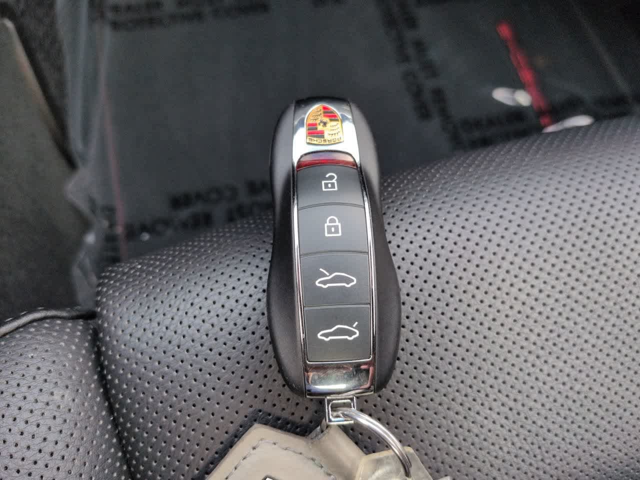 Used 2024 Porsche 718 Boxster S RWD image 25