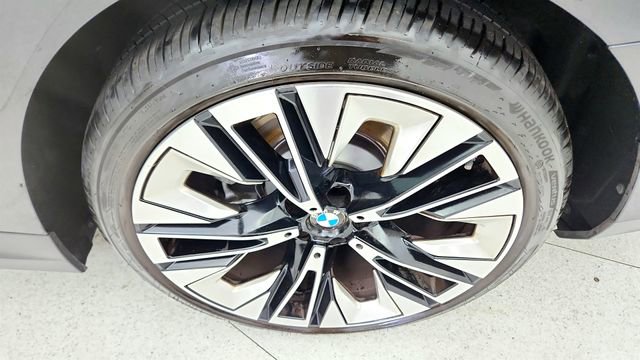 Used 2026 BMW 530i RWD image 61