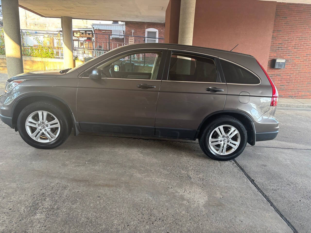 Used 2011 Honda CR-V EX image 8