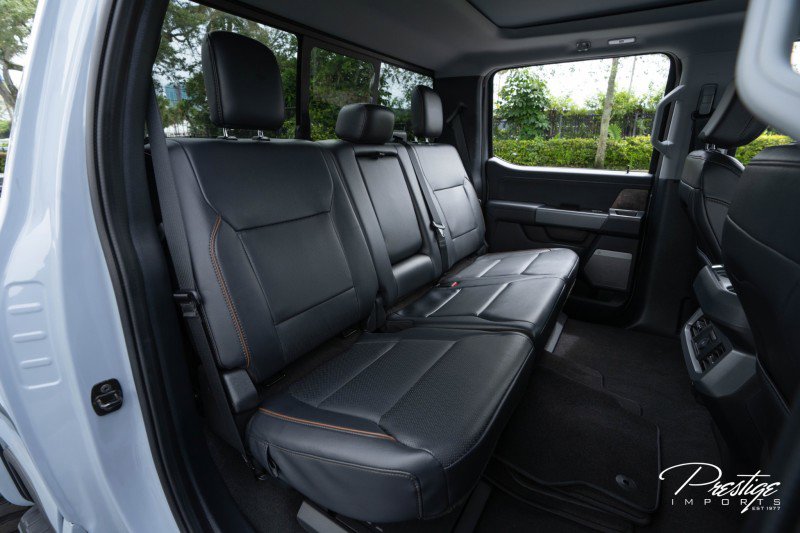 Used 2025 Ford F250 Lariat w/ Lariat Ultimate Package image 58