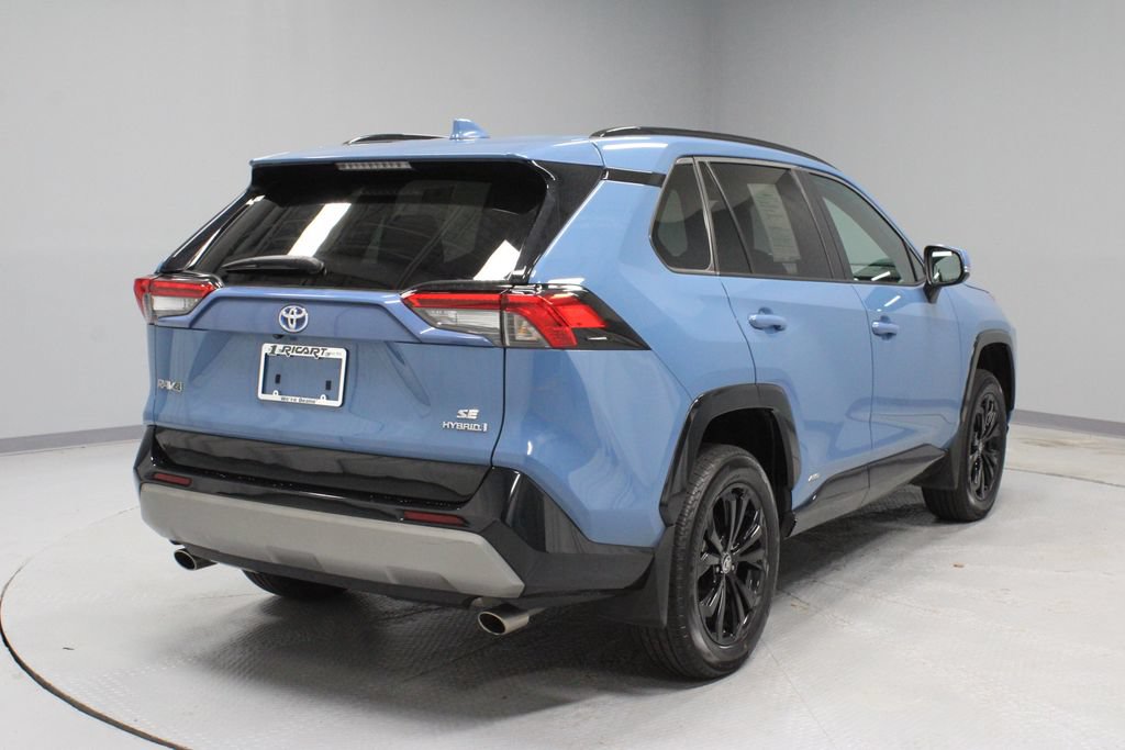 Used 2023 Toyota RAV4 SE w/ Convenience Package AWD/4WD image 10