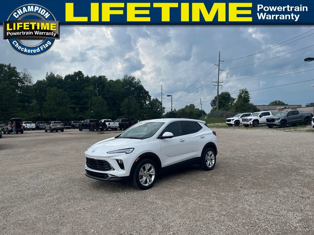 Used 2024 Buick Encore GX Preferred w/ Comfort Package AWD/4WD image 1