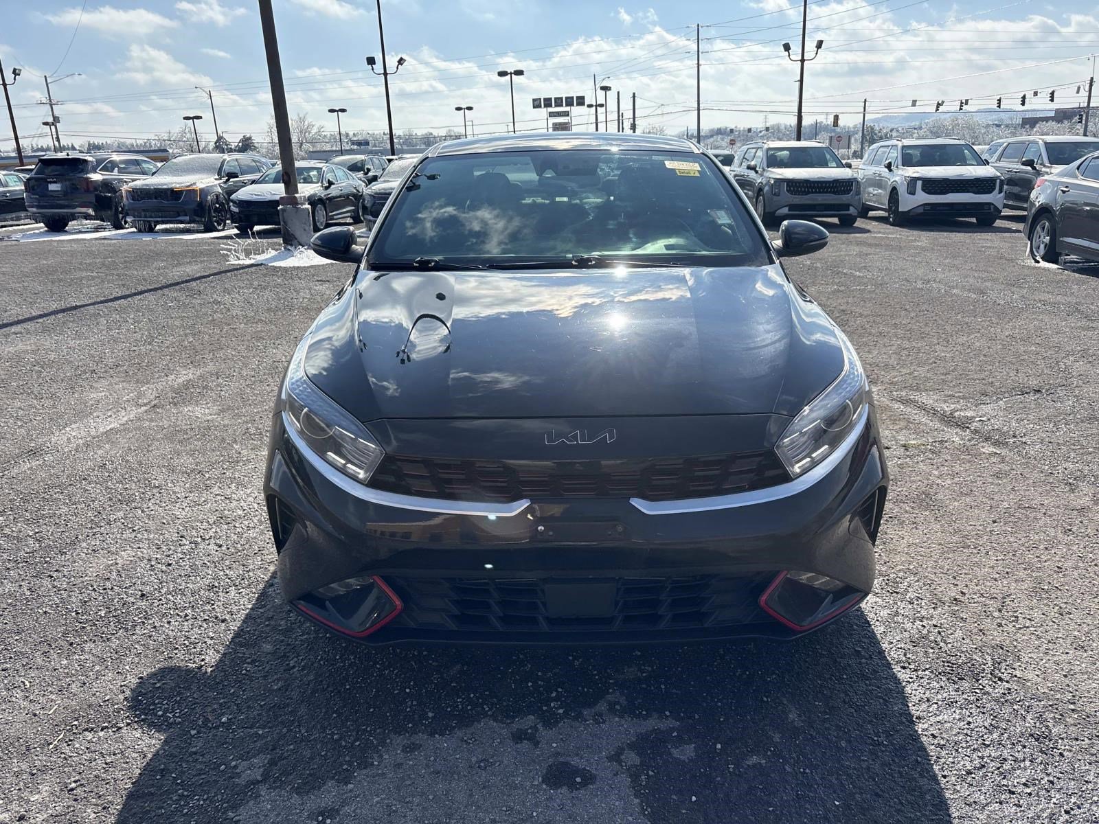 Used 2023 Kia Forte GT-Line w/ GT-Line Technology Package video 2