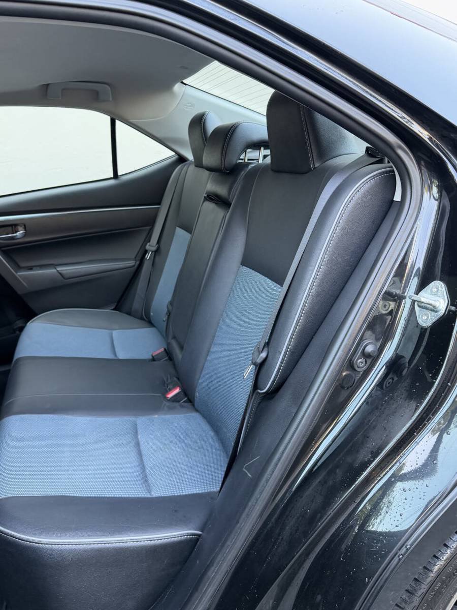 Used 2015 Toyota Corolla S FWD image 28