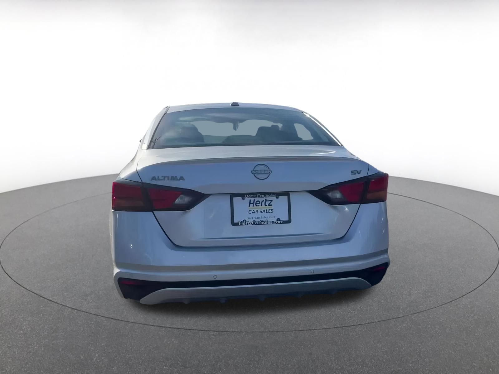 Used 2024 Nissan Altima 2.5 SV image 12