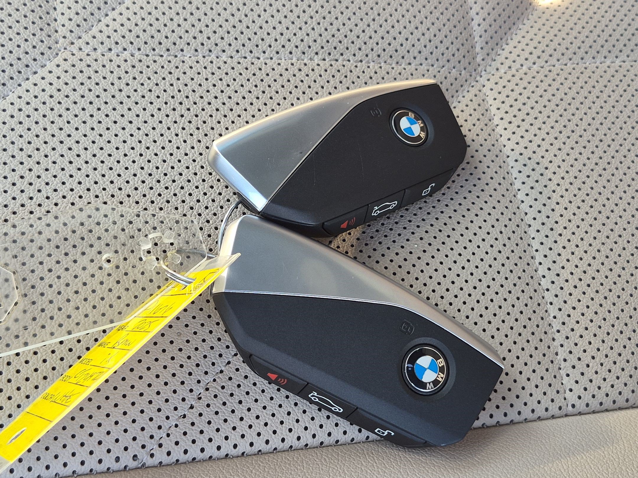 Certified 2025 BMW iX xDrive50 AWD/4WD image 33