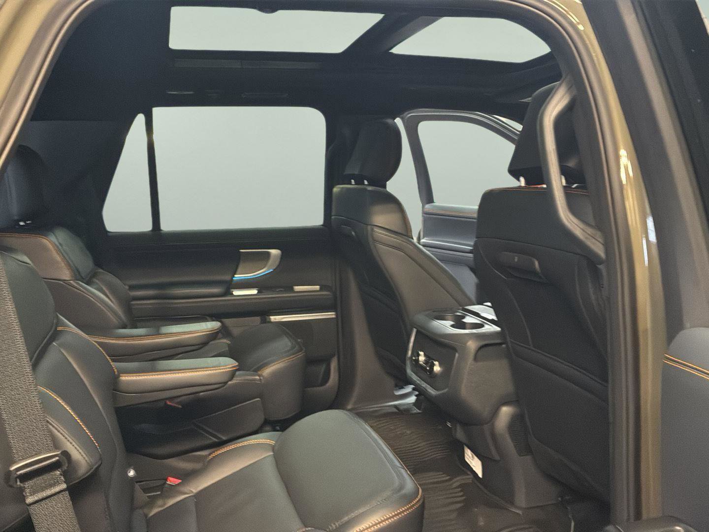 New 2025 Ford Expedition Tremor AWD/4WD image 18