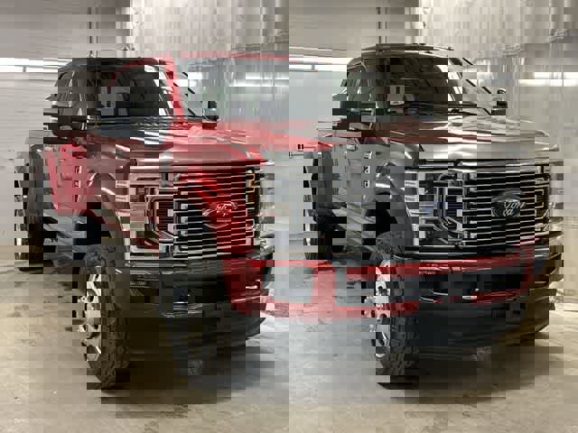 Used 2020 Ford F450 Platinum w/ FX4 Off-Road Package image 31