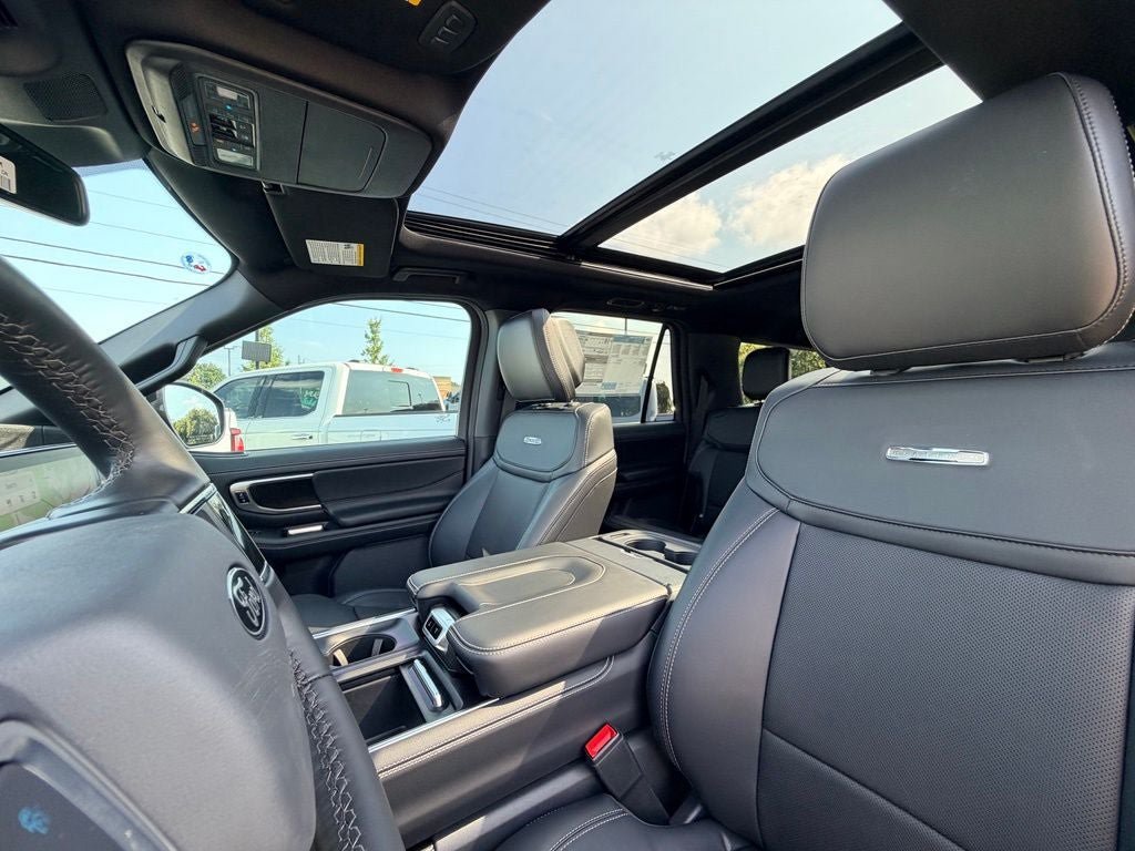 New 2026 Ford Expedition Max Platinum w/ Stealth Appearance Package AWD/4WD image 22