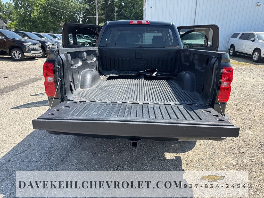 Used 2018 Chevrolet Silverado 1500 LT w/ All Star Edition image 31