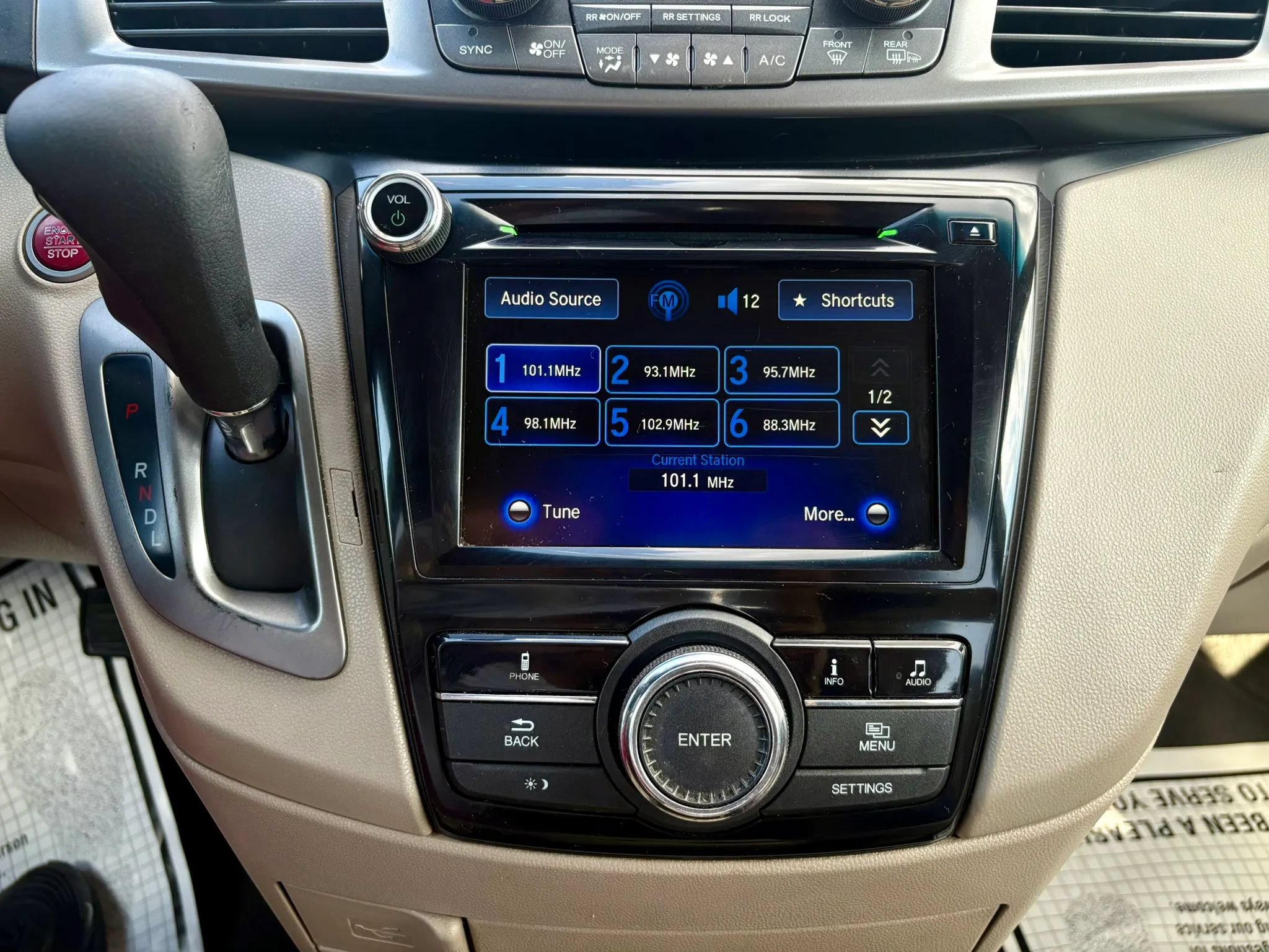 Used 2016 Honda Odyssey EX image 32