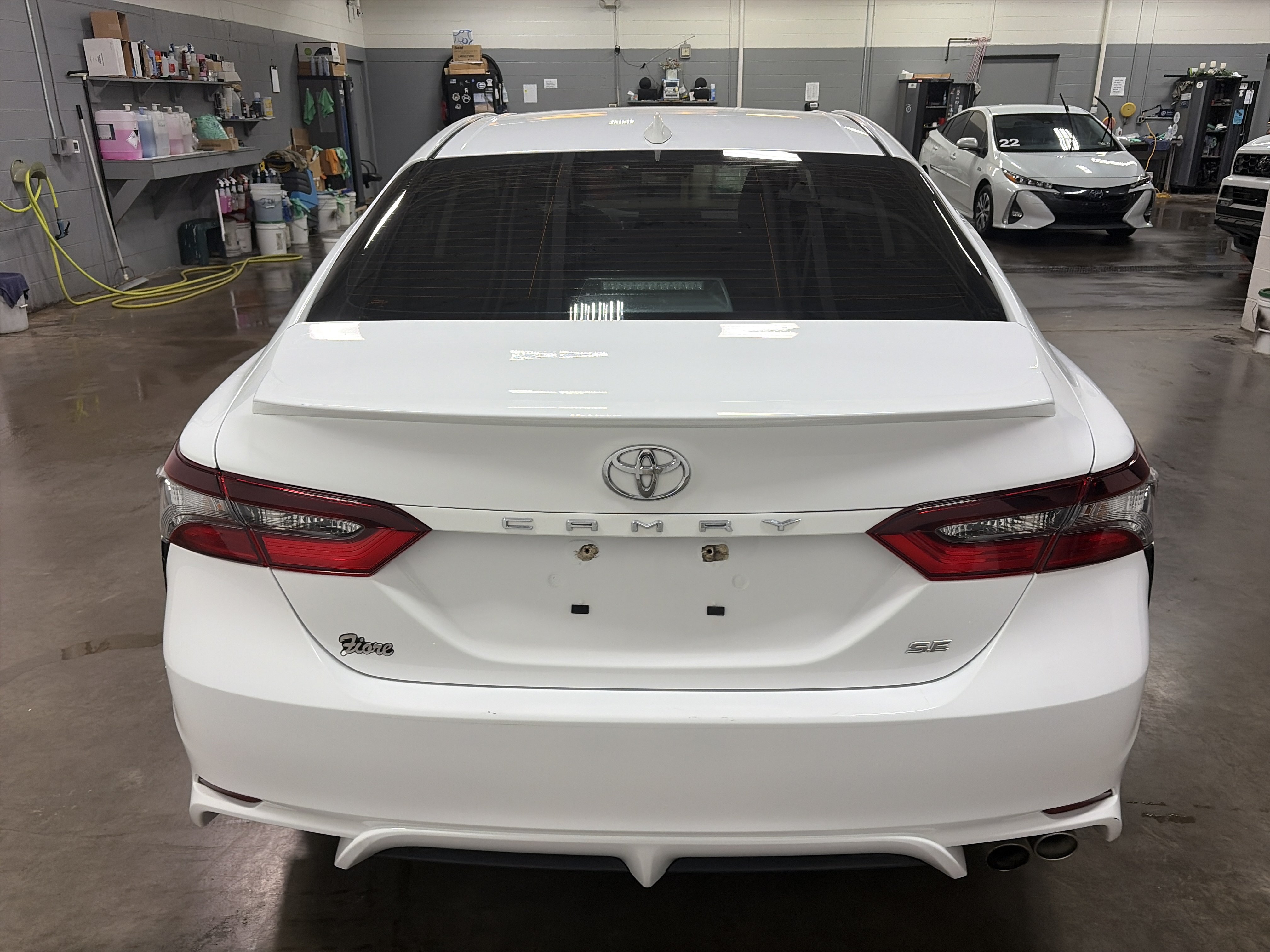 Used 2024 Toyota Camry SE w/ Convenience Package FWD image 4