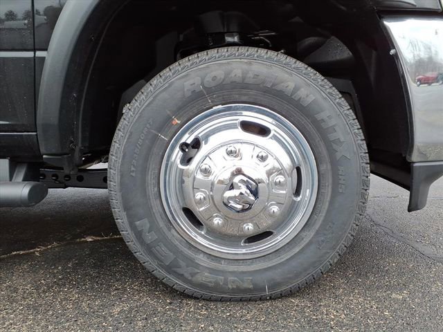 New 2026 RAM 3500 Tradesman image 9