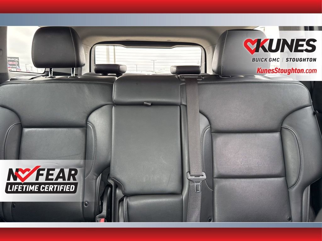 Used 2023 GMC Acadia SLT image 36