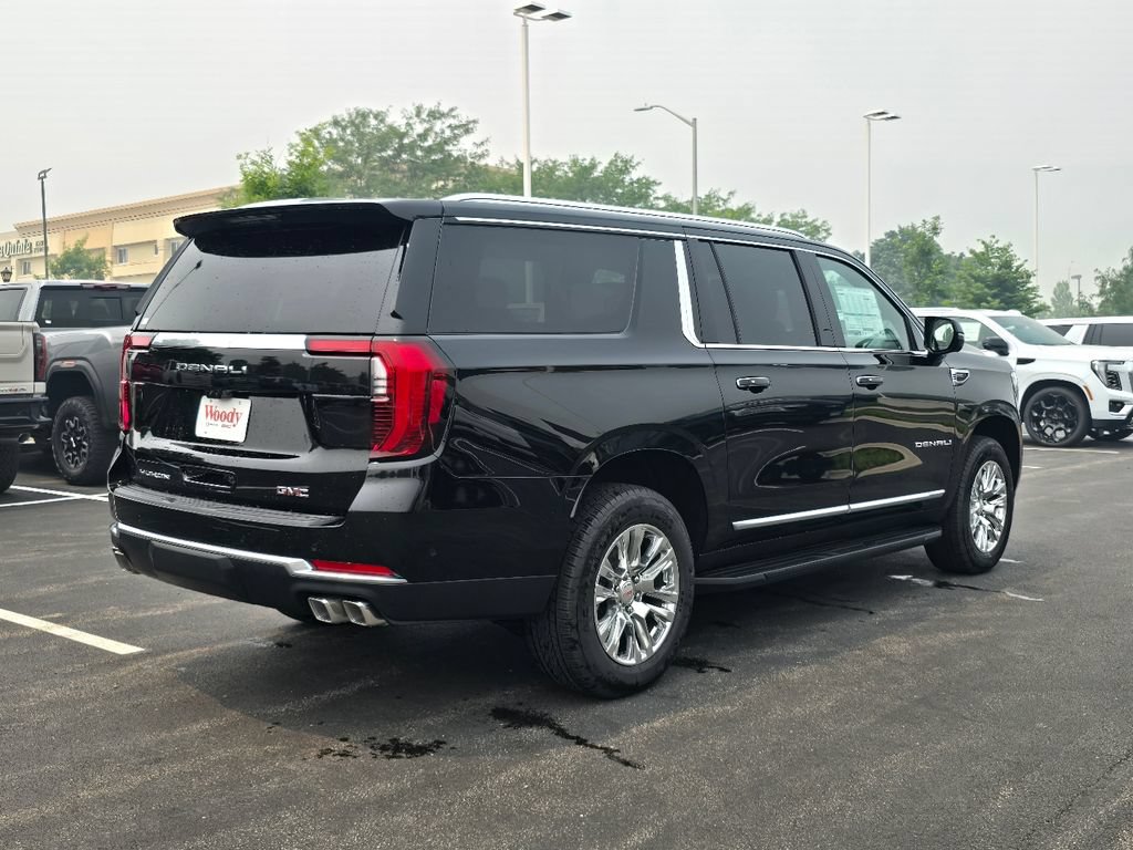 New 2026 GMC Yukon XL Denali w/ Advanced Technology Package AWD/4WD image 8
