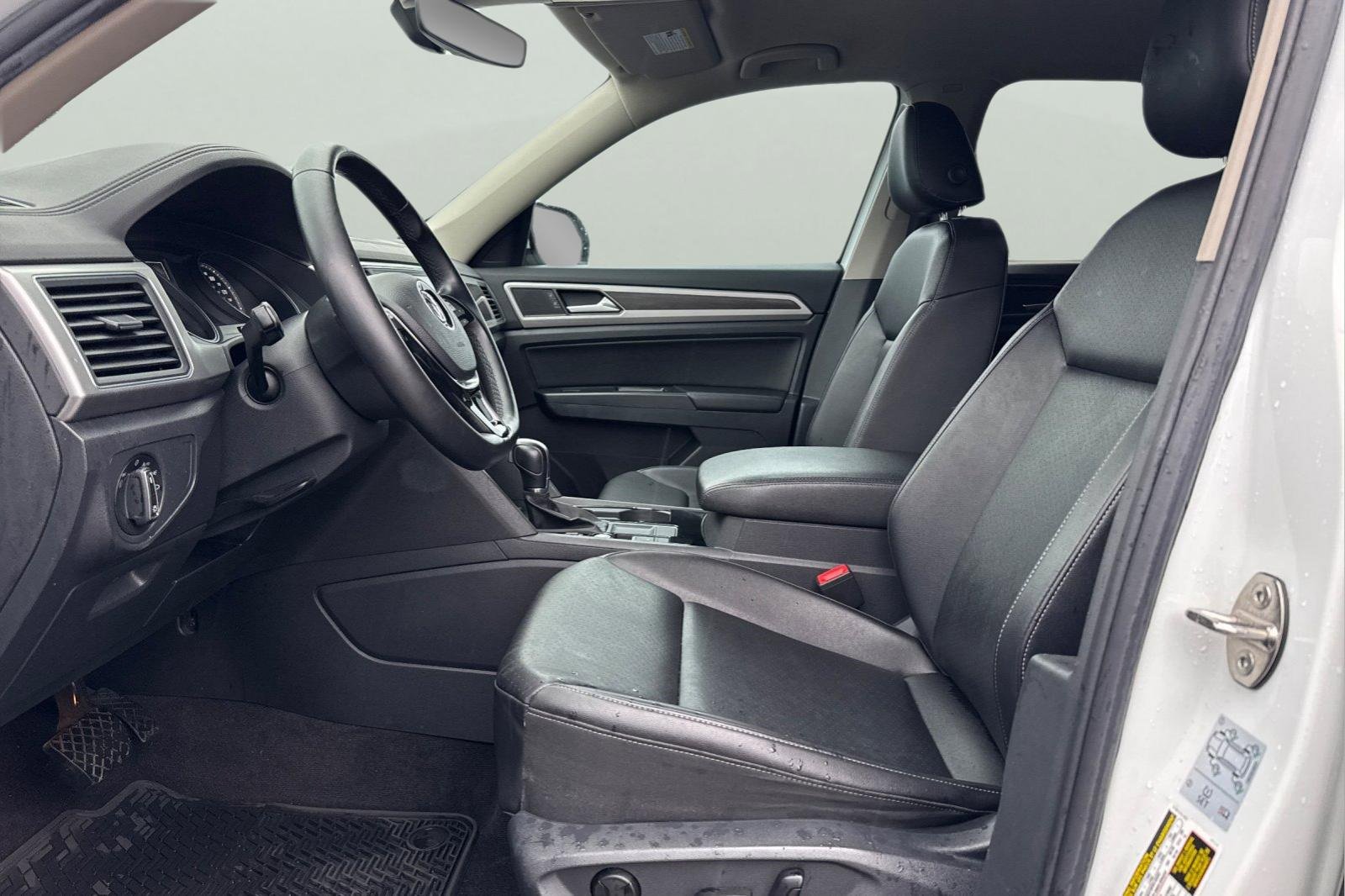 Used 2018 Volkswagen Atlas SE image 14