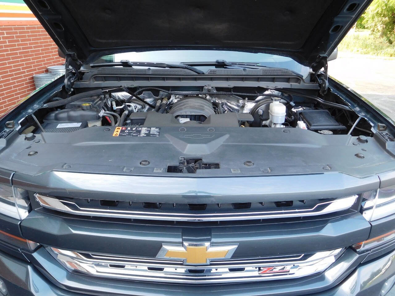 Used 2017 Chevrolet Silverado 1500 LT w/ All Star Edition image 22