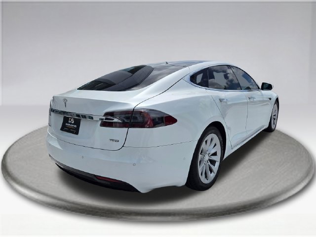 Used 2018 Tesla Model S 75D AWD/4WD image 11