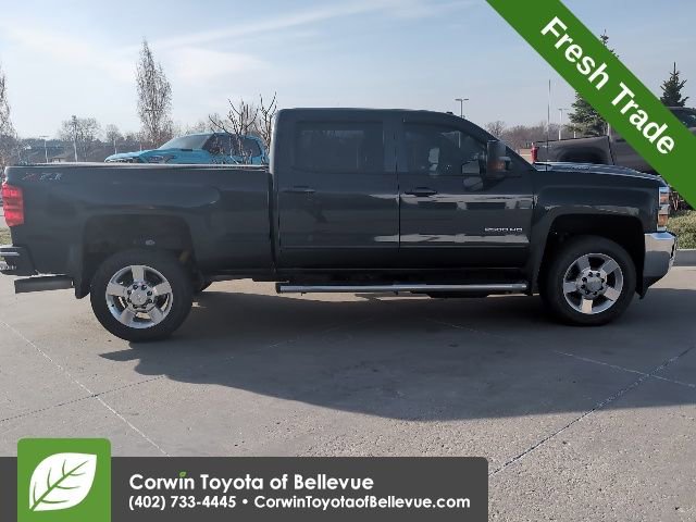 Used 2019 Chevrolet Silverado 2500 LT w/ LT Convenience Package image 2
