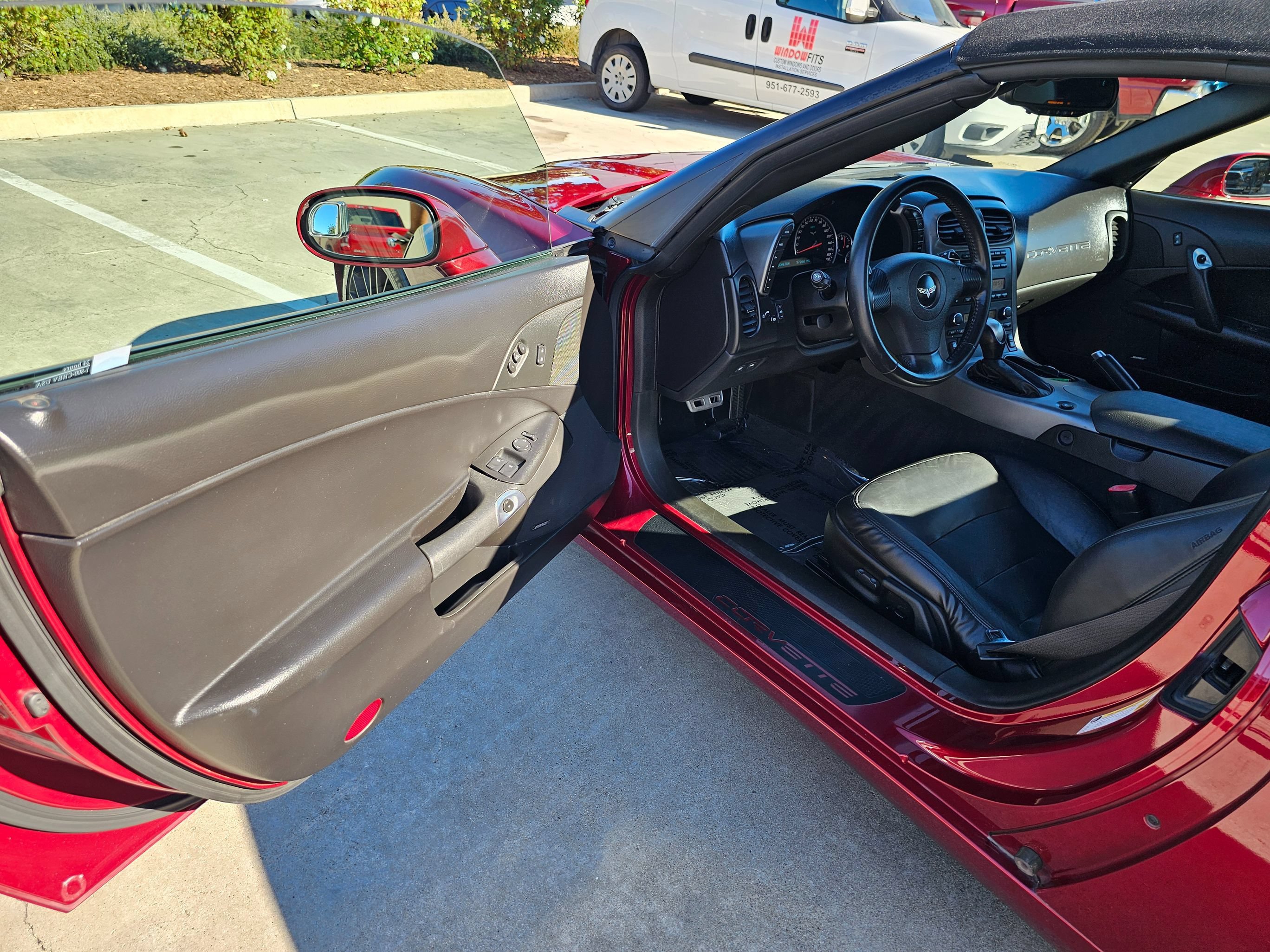 Used 2006 Chevrolet Corvette Convertible w/ Preferred Equipment Group RWD image 12