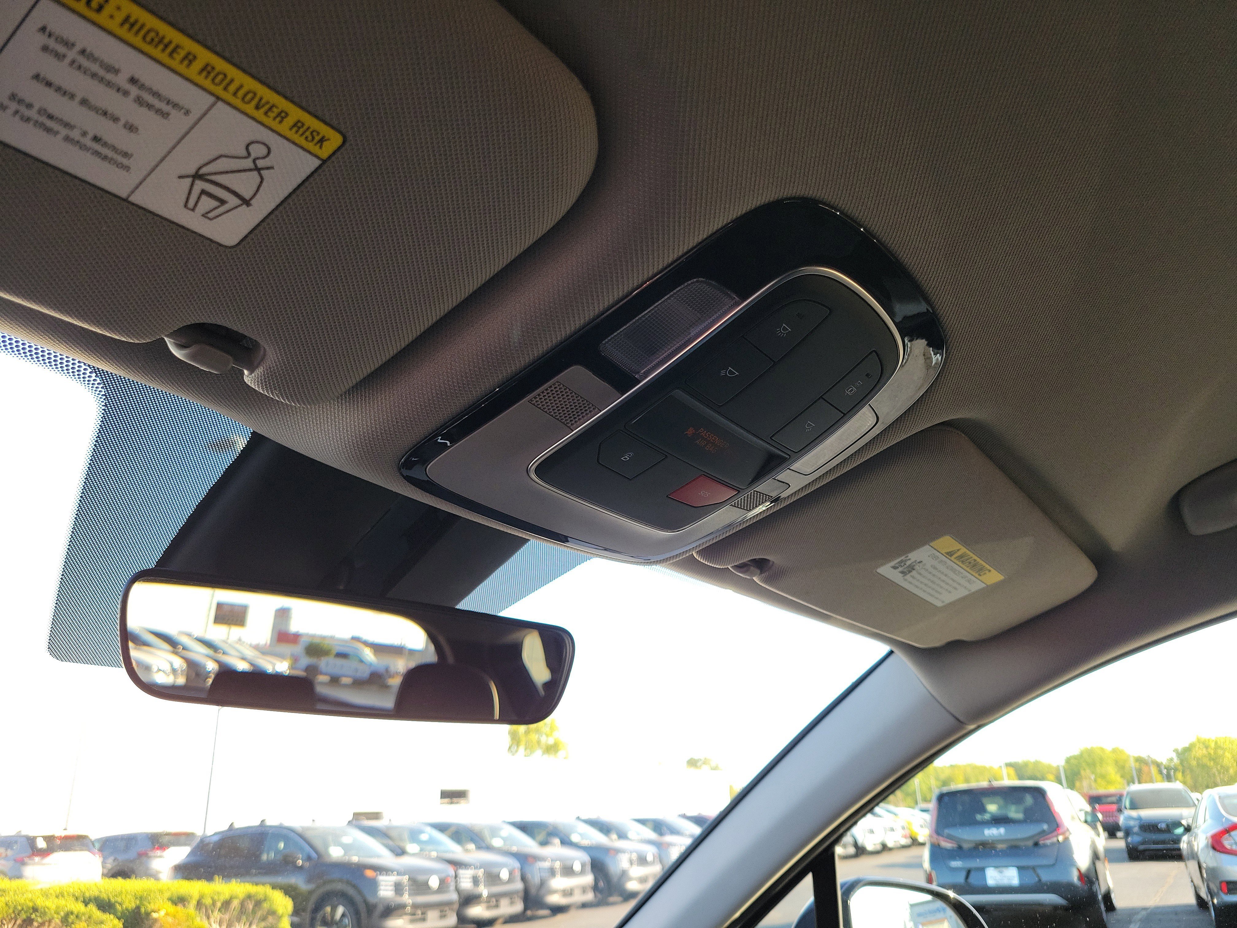 Used 2022 Hyundai Santa Fe SEL w/ Cargo Package image 30