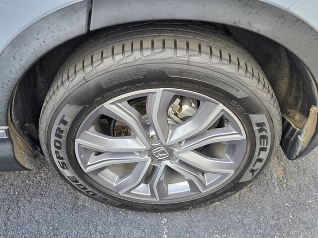 Used 2022 Honda CR-V Touring image 4