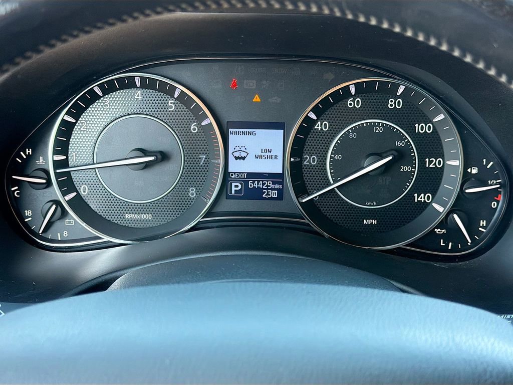 Used 2020 Nissan Armada SL image 40