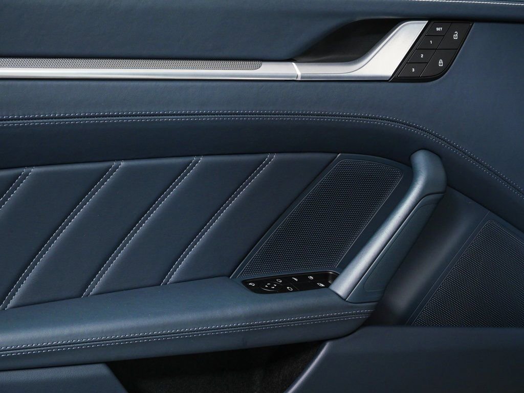 Certified 2024 Porsche 911 Turbo image 6