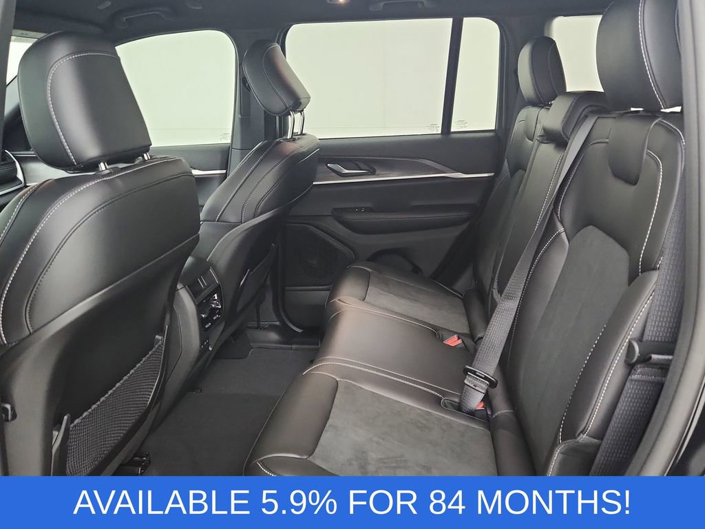 New 2026 Jeep Grand Cherokee Laredo image 31