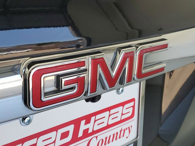 Used 2018 GMC Acadia Denali w/ Technology Package AWD/4WD image 9