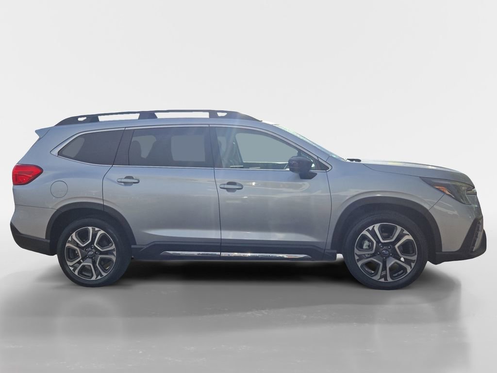 Used 2024 Subaru Ascent Limited w/ Technology Package AWD/4WD image 6
