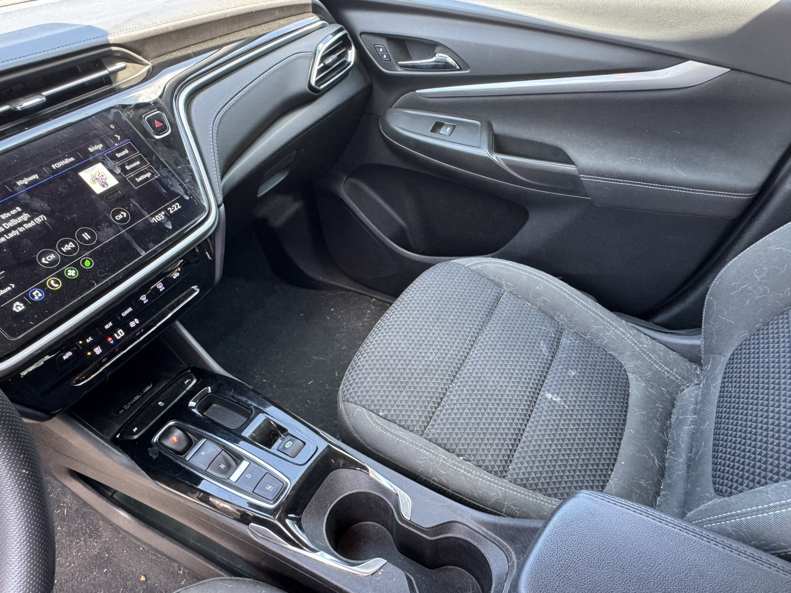Used 2023 Chevrolet Bolt EUV LT FWD image 27