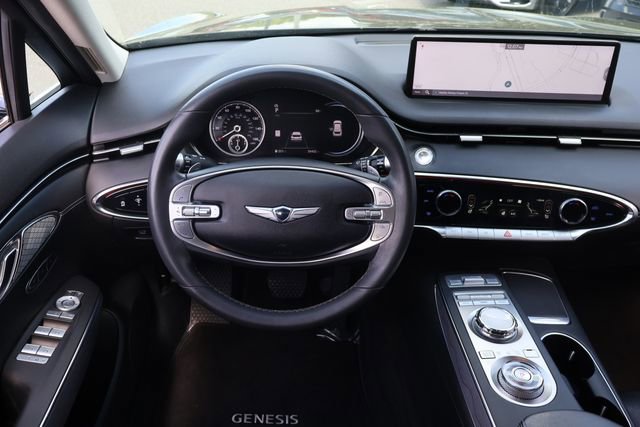 Used 2024 Genesis GV70 2.5T Advanced w/ Advanced Package image 17