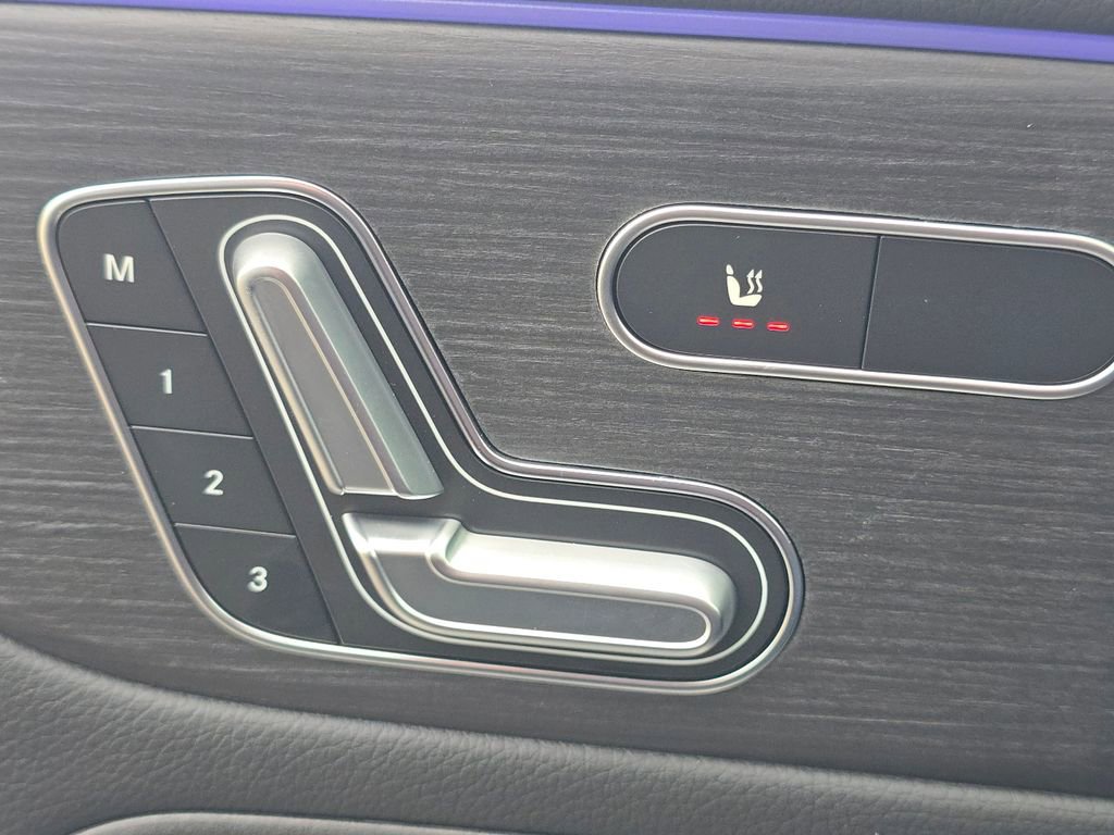 New 2026 Mercedes-Benz GLB 250 4MATIC image 6