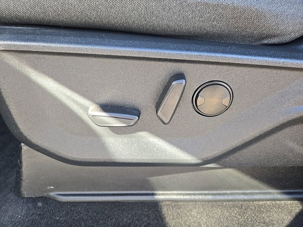 Used 2024 Ford F150 XLT w/ Equipment Group 302A MID image 17