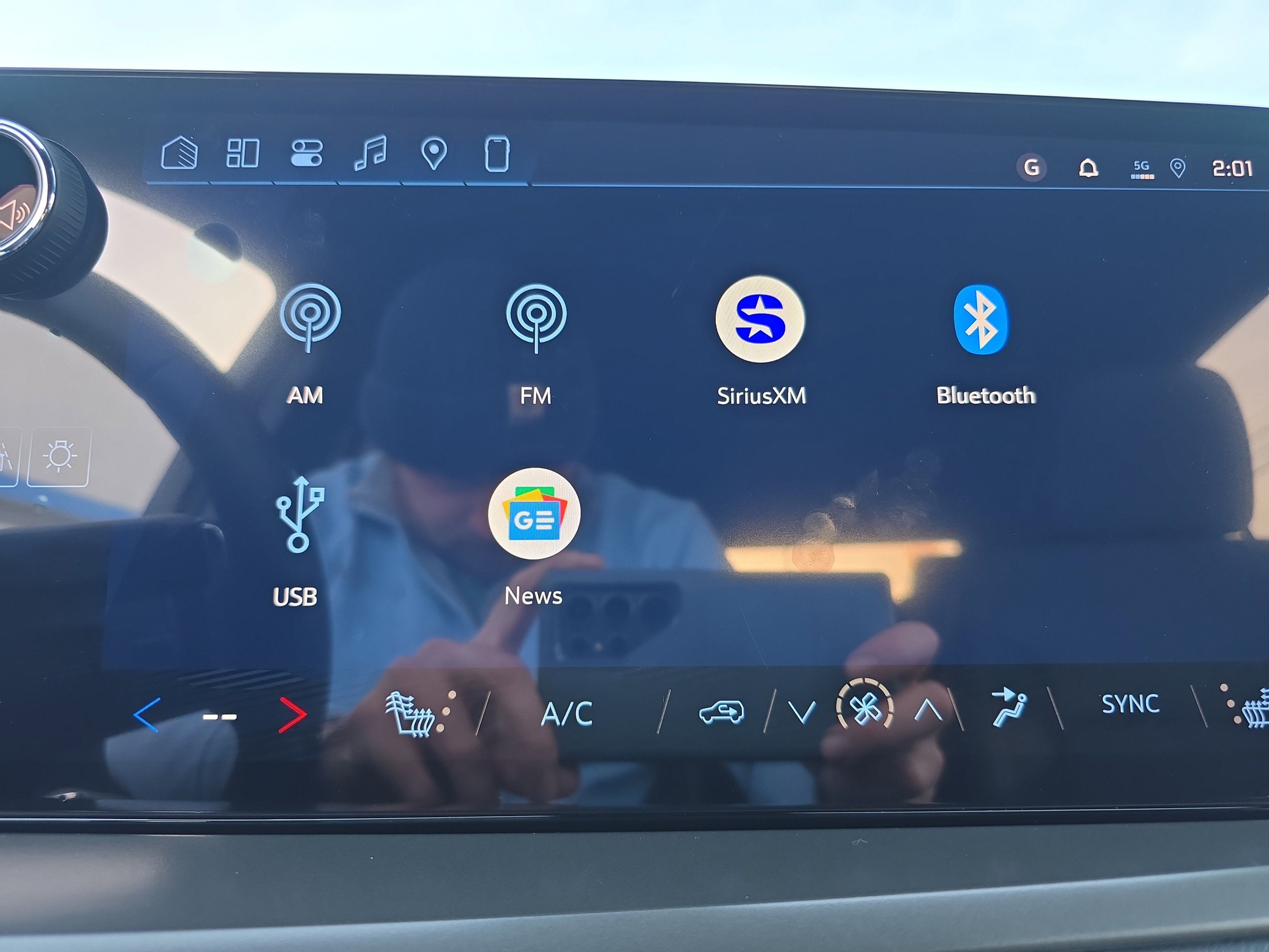 New 2026 Chevrolet Traverse LT image 30