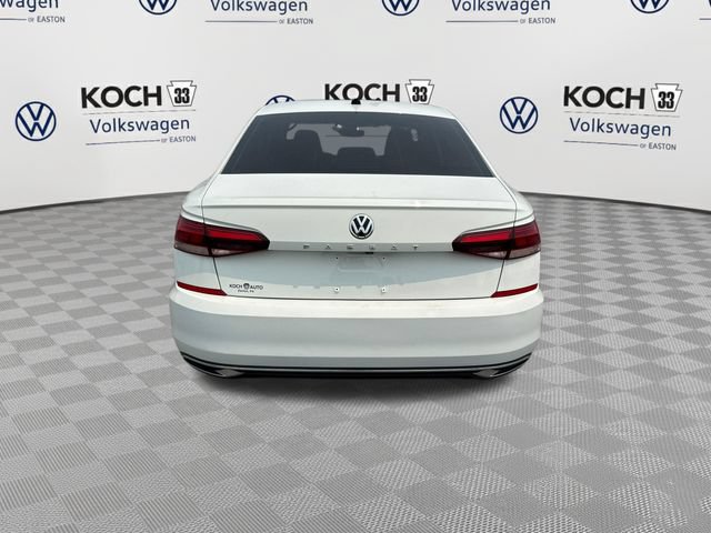 Used 2020 Volkswagen Passat 2.0T SE FWD image 7