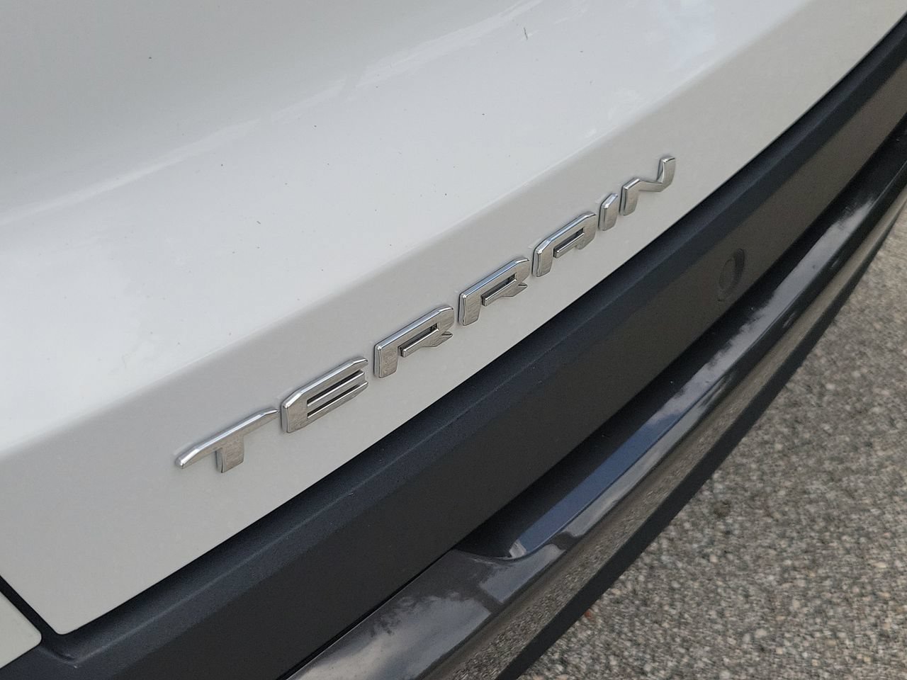 Used 2026 GMC Terrain Elevation FWD image 6