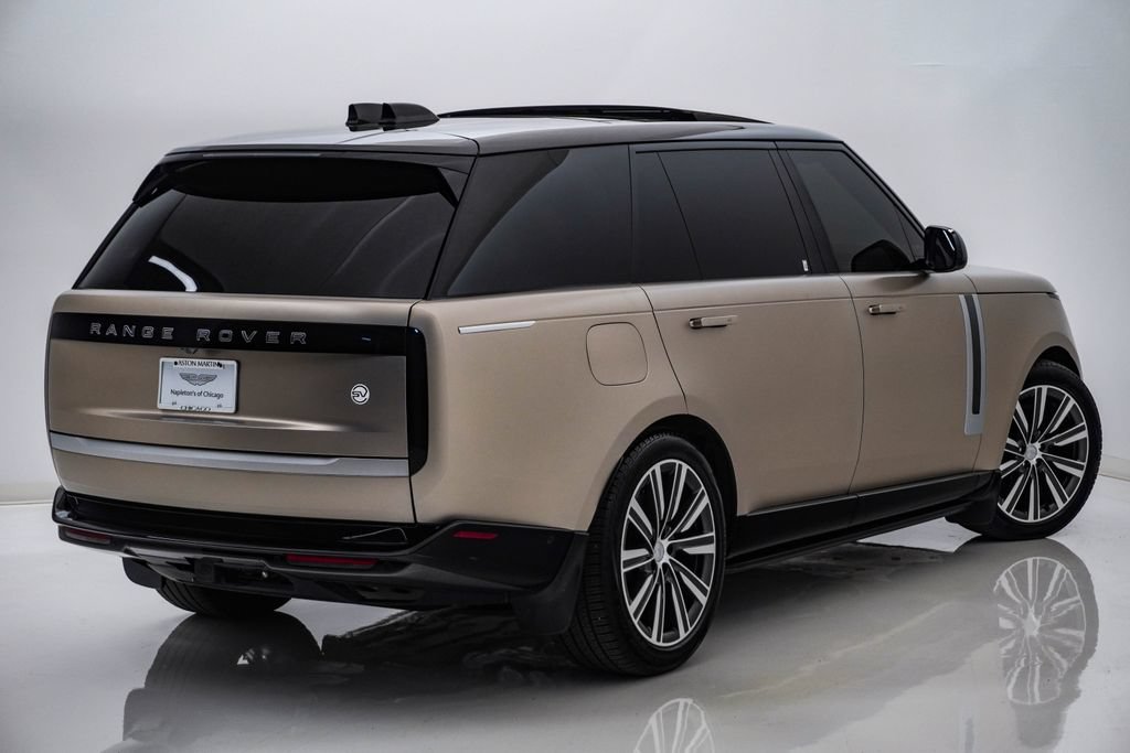 Used 2023 Land Rover Range Rover SV AWD/4WD image 11