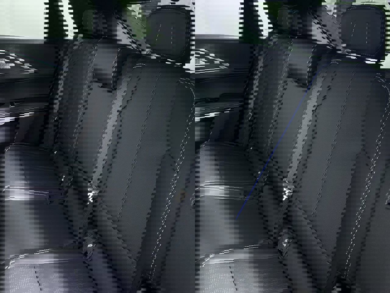 Certified 2024 Cadillac Lyriq Luxury w/ LPO, Floor Liner Package image 14